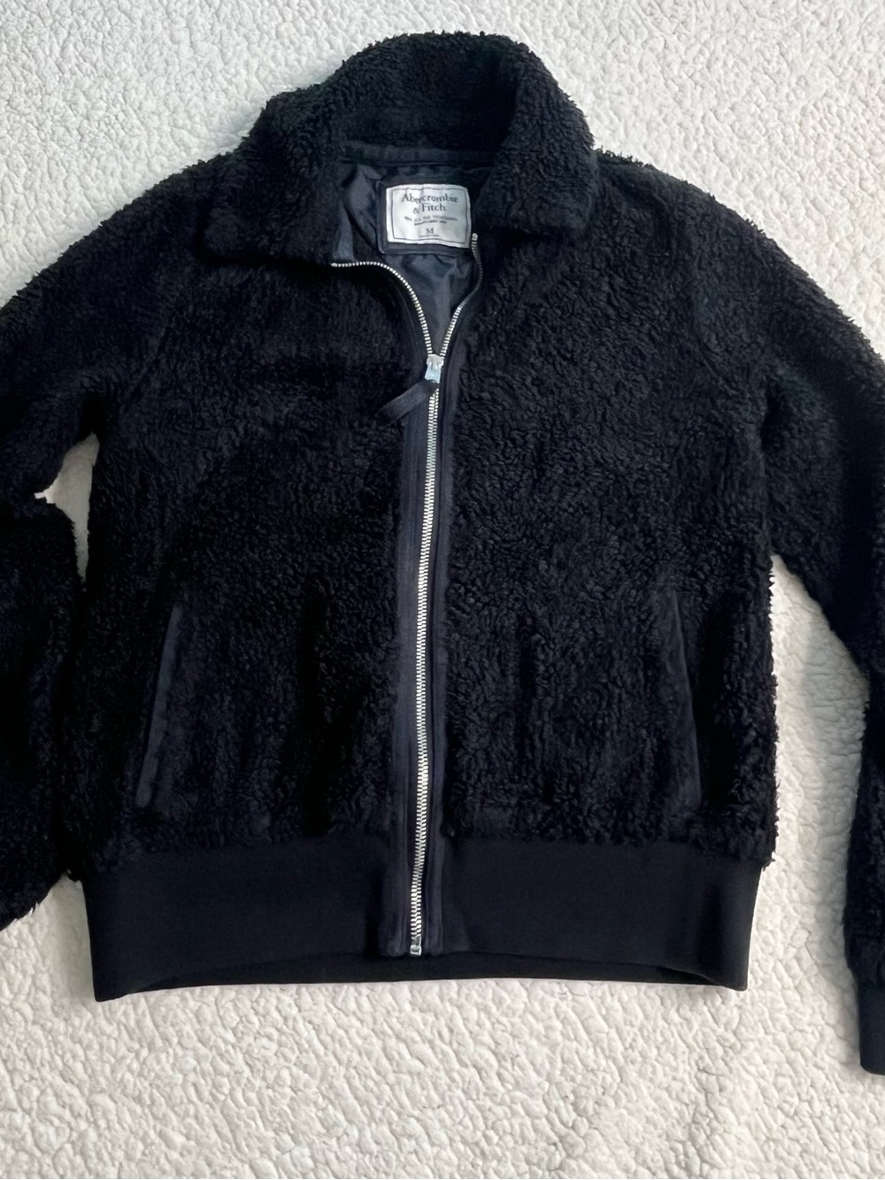 Abercrombie & Fitch Sherpa Full Zip Fleece Jacket Black Women’s Medium NWOT
